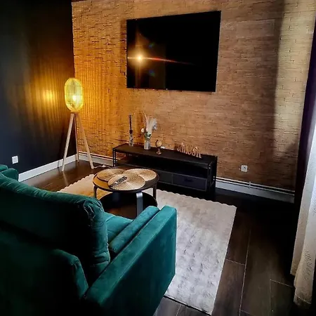 Apartment Donjon Des Sens - Avec - 10 Min De Metz *